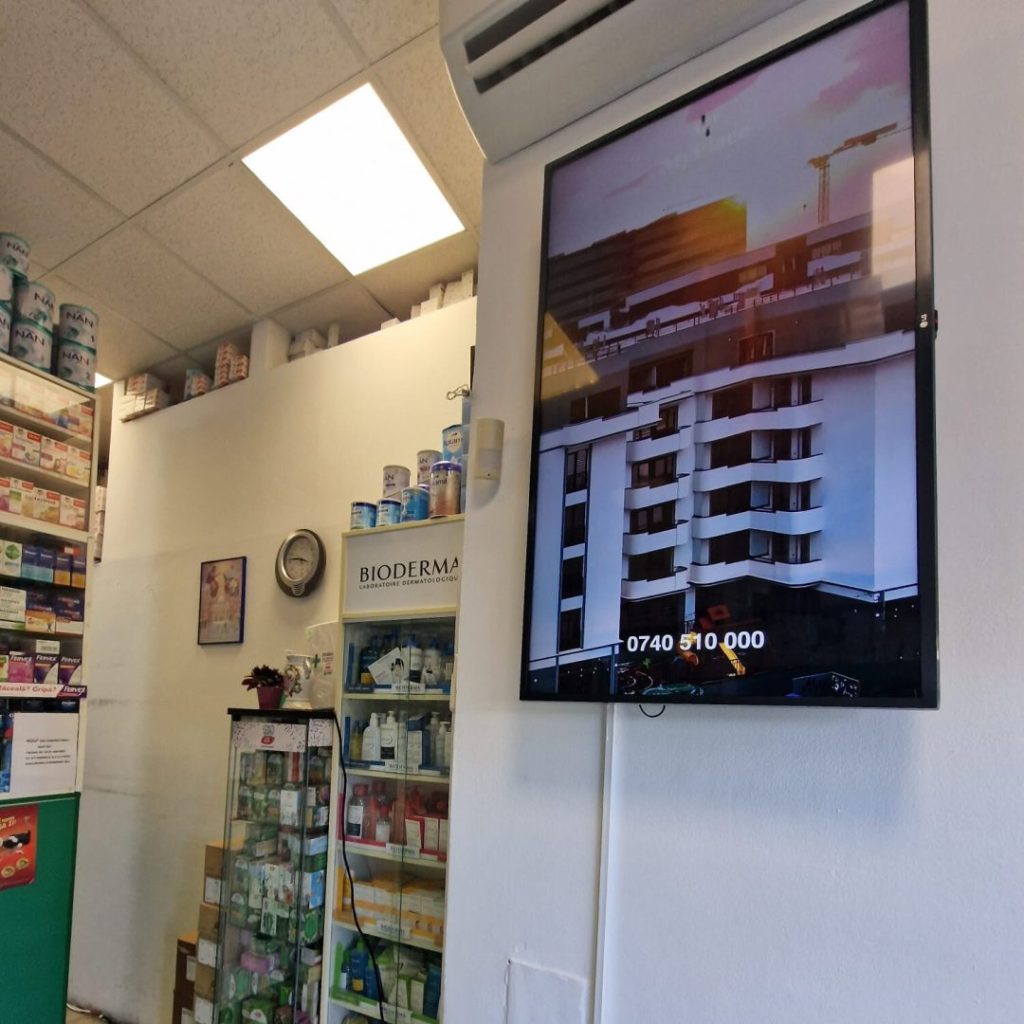 Agenție de Publicitate EkoGroup - Rețea Digitală Indoor: Impact Maxim în Supermarket-uri și Hipermarket-uri 4 Reteaua-Digitala-Indoor-DOOH-FARMACIILE-URGENT-3